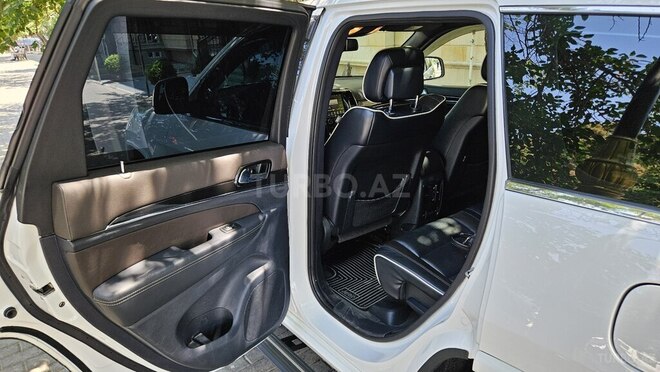 Jeep Grand Cherokee 2014, 170,000 km - 3.6 л - Bakı
