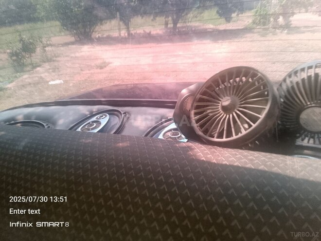 LADA (VAZ) 2107 2008, 335,950 km - 1.3 l - Samux