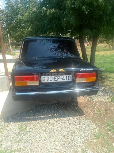 LADA (VAZ) 2107 2008, 335,950 km - 1.3 l - Samux