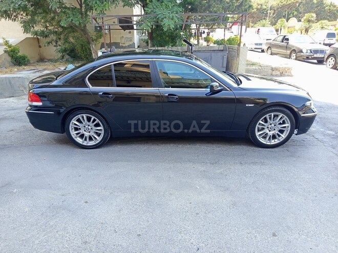 BMW 745 2003, 228,000 km - 4.4 l - Bakı