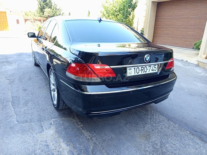 BMW 745 2003, 228,000 km - 4.4 l - Bakı