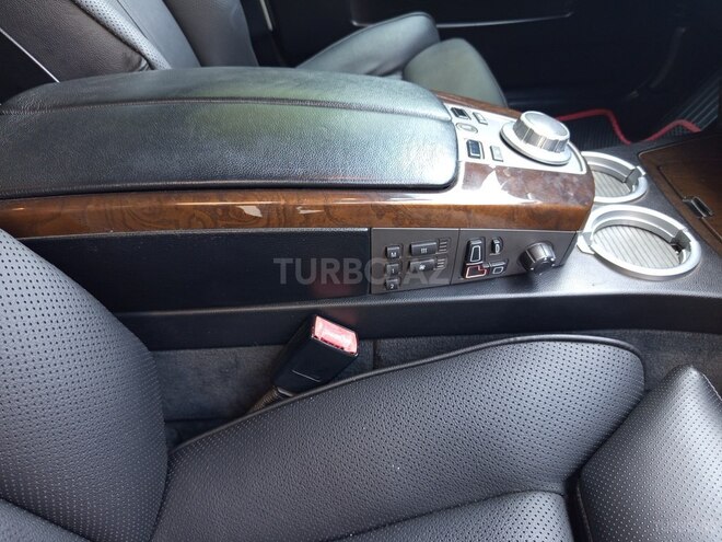 BMW 745 2003, 228,000 km - 4.4 l - Bakı