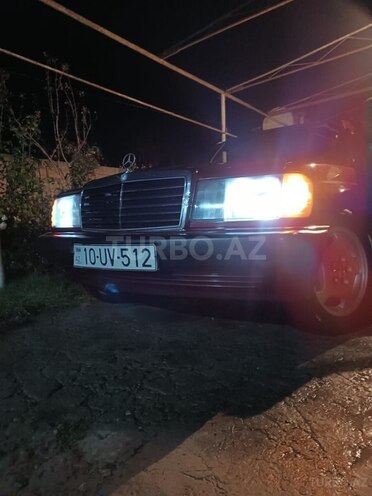 Mercedes 190 1992, 380,000 km - 2.0 l - Salyan
