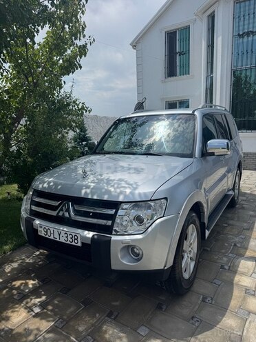 Mitsubishi Pajero 2007, 233,500 km - 3.8 l - Bakı