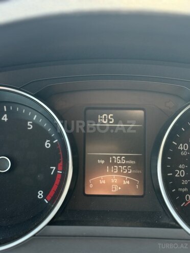Volkswagen Jetta 2016, 180,000 km - 1.8 l - Bakı