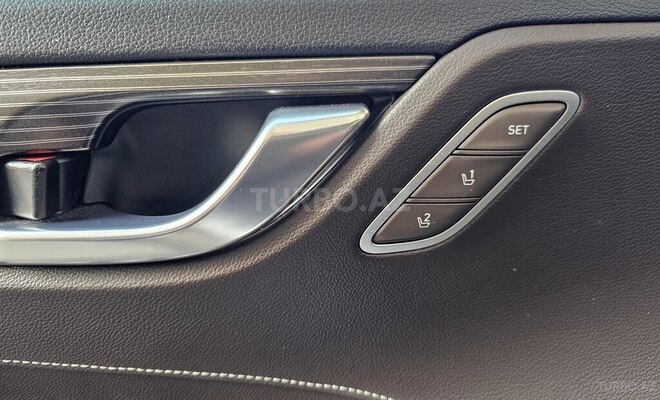 Hyundai Grandeur 2017, 178,300 km - 2.2 л - Bakı