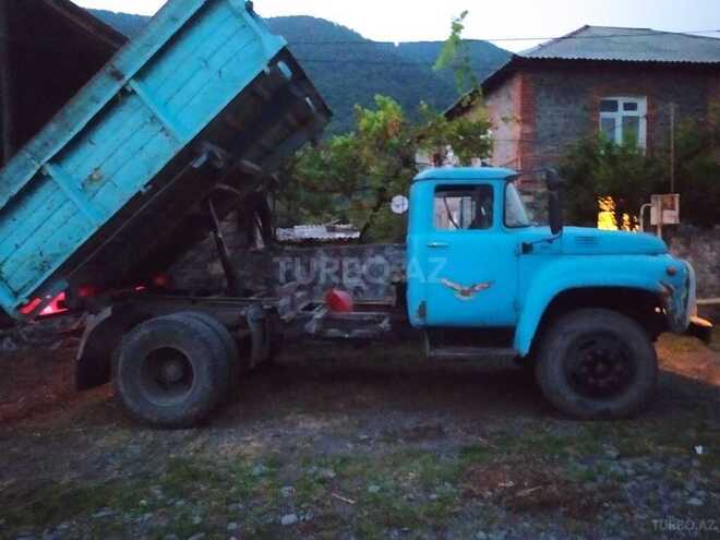 ZIL 130 1985, 250,000 km - 6.0 l - Zaqatala