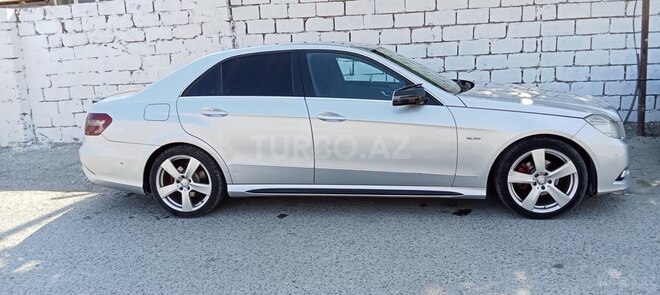 Mercedes E 220 d 2009, 333,134 km - 2.2 l - Bakı