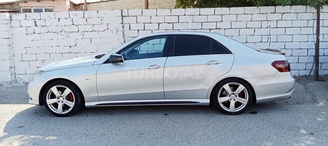 Mercedes E 220 d 2009, 333,134 km - 2.2 l - Bakı