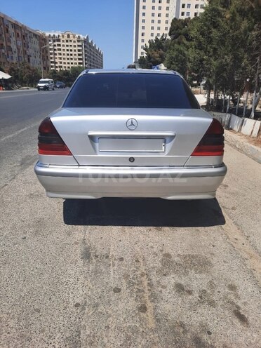 Mercedes C 180 1999, 265,328 km - 1.8 л - Bakı
