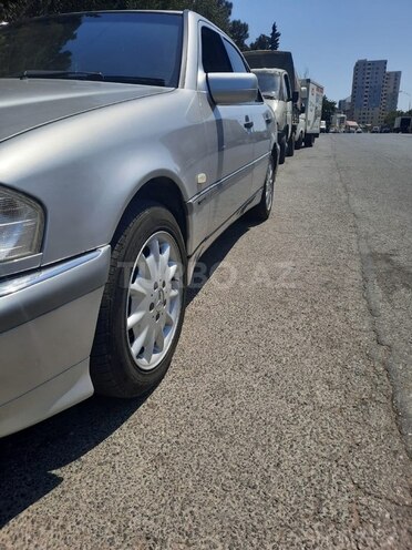 Mercedes C 180 1999, 265,328 km - 1.8 л - Bakı