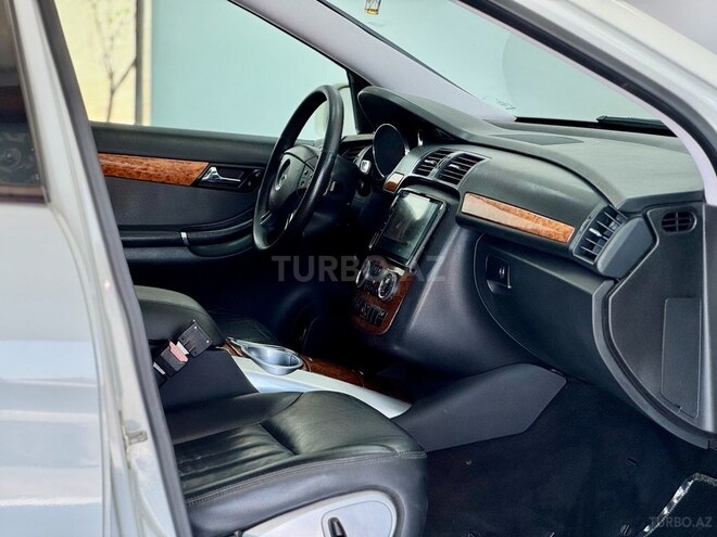 Mercedes R 350 2007, 204,000 km - 3.5 l - Bakı