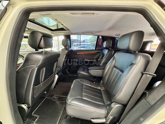 Mercedes R 350 2007, 204,000 km - 3.5 l - Bakı