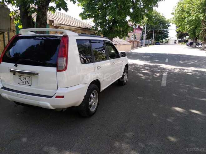 Nissan X-Trail 2001, 328,592 km - 2.0 л - Şamaxı