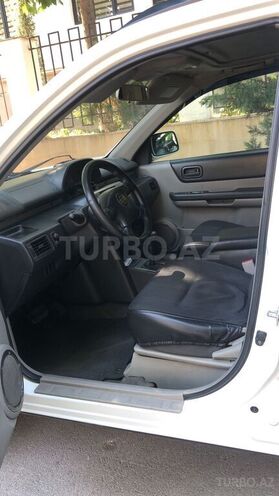 Nissan X-Trail 2001, 328,592 km - 2.0 л - Şamaxı