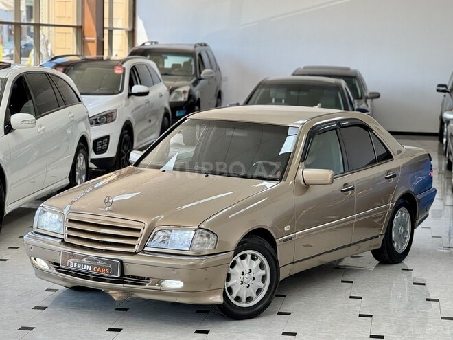 Mercedes C 240 2000, 294,000 km - 2.4 л - Bakı
