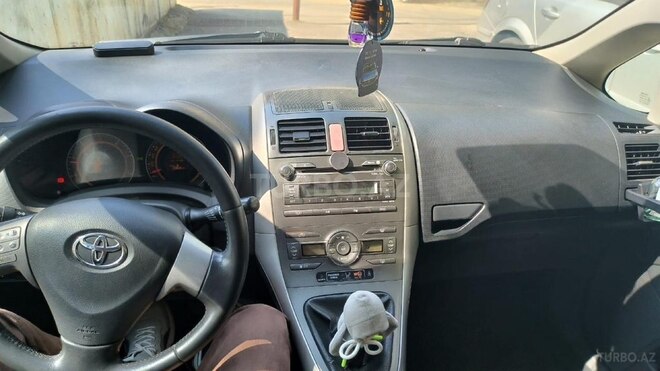 Toyota Auris 2007, 188,888 km - 1.4 l - Bakı