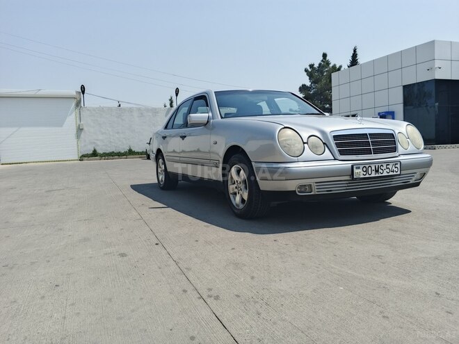 Mercedes E 200 1996, 290,571 km - 2.0 l - Beyləqan