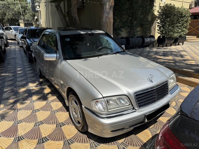 Mercedes C 200 1997, 333,000 km - 2.0 l - Bakı