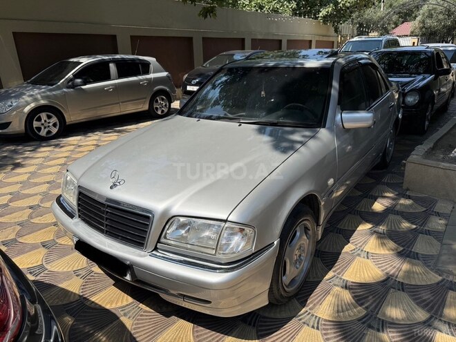 Mercedes C 200 1997, 333,000 km - 2.0 l - Bakı