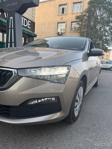 Skoda Rapid 2020, 150,000 km - 1.6 l - Bakı