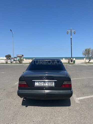 Mercedes E 200 1994, 536,000 km - 2.0 л - Sumqayıt