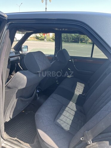 Mercedes E 200 1994, 536,000 km - 2.0 л - Sumqayıt