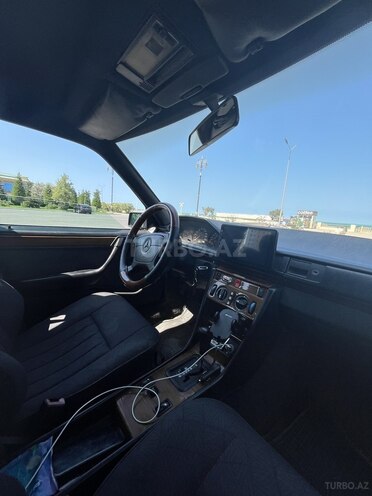 Mercedes E 200 1994, 536,000 km - 2.0 л - Sumqayıt