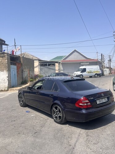 Mercedes E 270 2002, 385,000 km - 2.7 л - Bakı