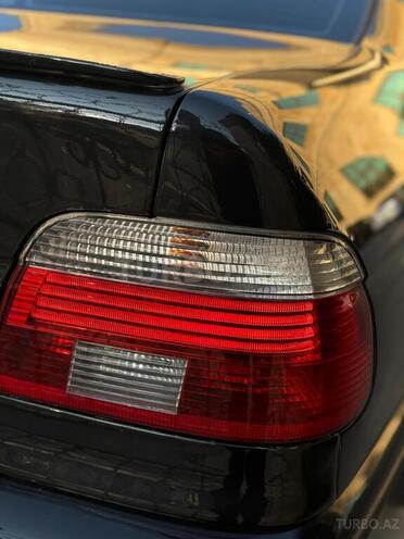 BMW 530 2001, 237,000 km - 3.0 l - Bakı