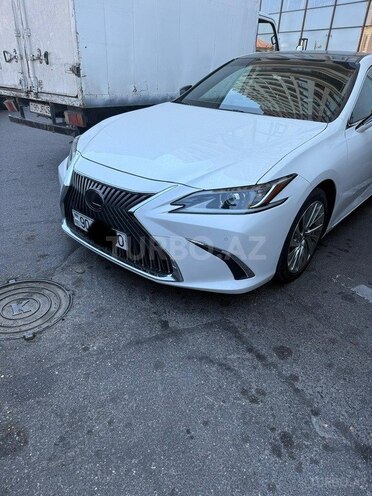 Lexus ES 250 2019, 135,000 km - 2.5 л - Bakı