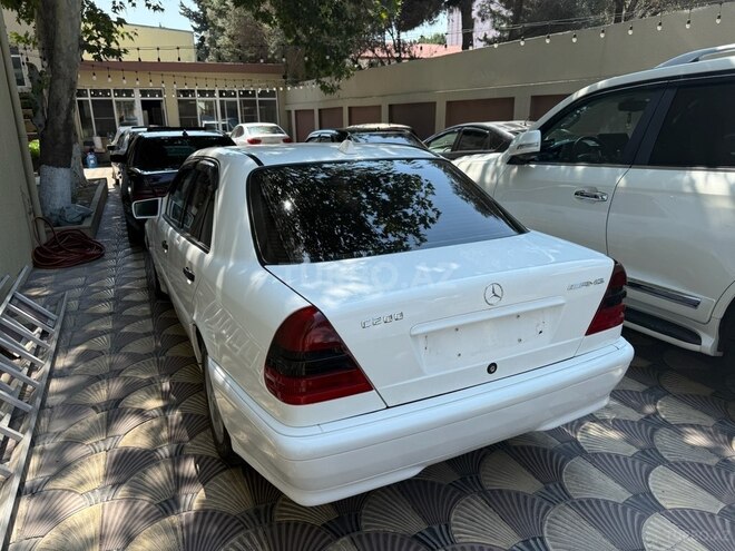 Mercedes C 230 1998, 333,000 km - 2.3 l - Bakı