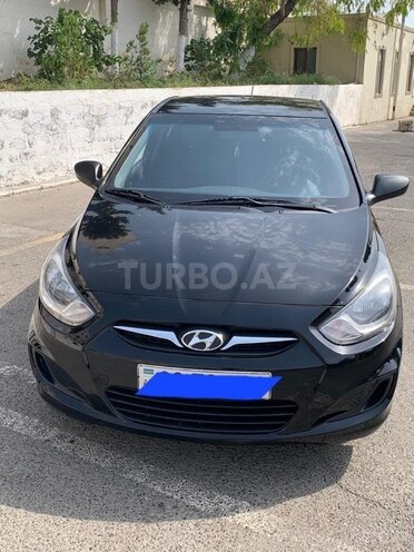 Hyundai Solaris 2014, 302,820 km - 1.6 l - Bakı