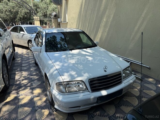 Mercedes C 230 1998, 333,000 km - 2.3 l - Bakı