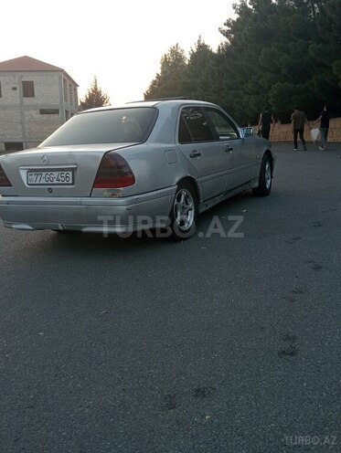 Mercedes C 180 1993, 452,700 km - 1.8 l - Şamaxı