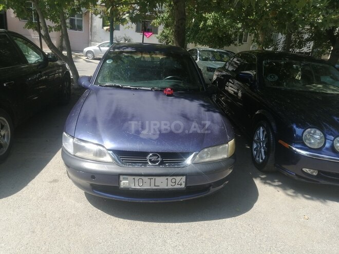 Opel Vectra 1997, 178,000 km - 1.8 l - Bakı