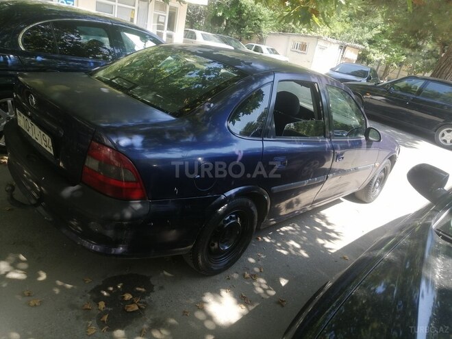 Opel Vectra 1997, 178,000 km - 1.8 l - Bakı