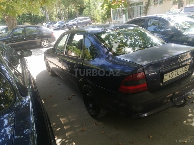 Opel Vectra 1997, 178,000 km - 1.8 l - Bakı