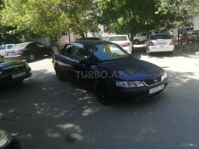 Opel Vectra 1997, 178,000 km - 1.8 l - Bakı