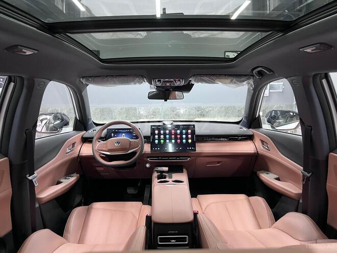 Changan  2025, 23 km - 1.5 l - Bakı