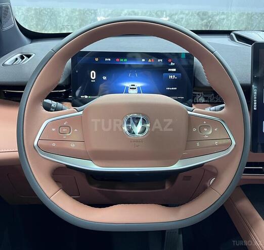 Changan  2025, 23 km - 1.5 l - Bakı