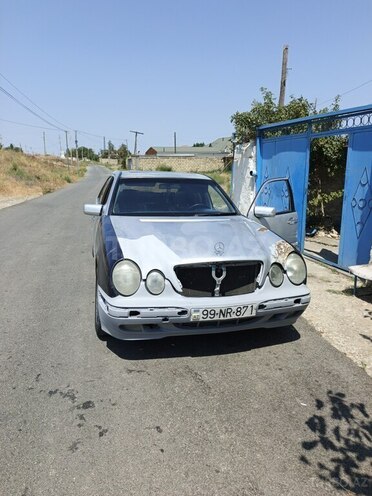 Mercedes E 300 d 1998, 500,000 km - 3.0 л - Şabran