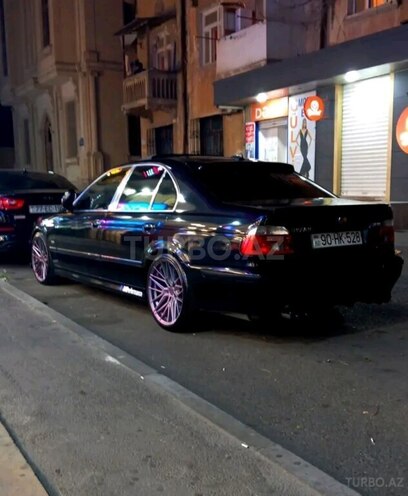 BMW 528 2000, 185,550 km - 2.8 л - Bakı