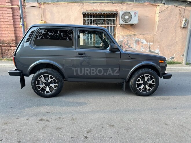 LADA (VAZ) Niva 2022, 30,000 km - 1.7 л - Gəncə