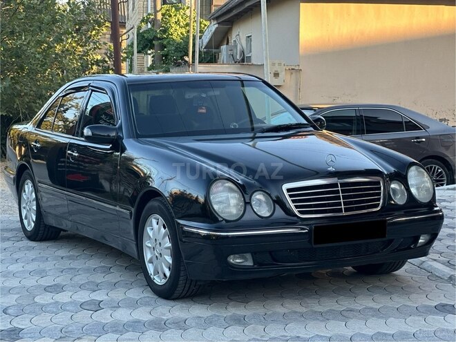 Mercedes E 220 d 2000, 310,000 km - 2.2 l - Salyan