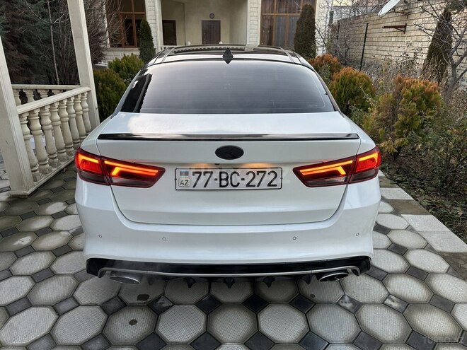 Kia K5 2016, 118,000 km - 2.0 l - Şəki