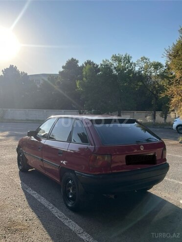 Opel Astra 1992, 321,000 km - 2.0 l - Sumqayıt