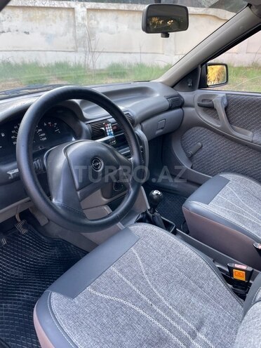 Opel Astra 1992, 321,000 km - 2.0 l - Sumqayıt