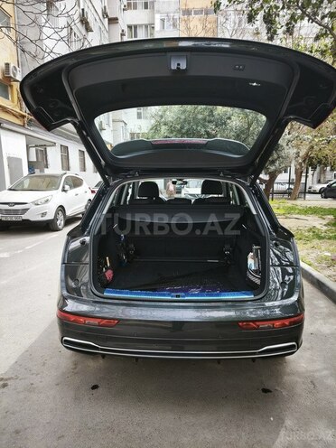 Audi Q5 2017, 30,000 km - 2.0 l - Bakı