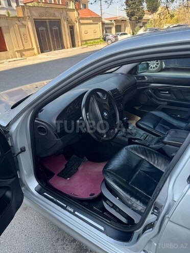 BMW 525 2001, 250,000 km - 2.5 l - Bakı